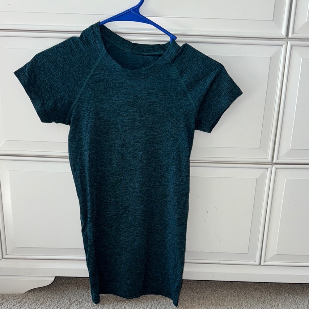 Lululemon Athletica Green Fitted Short Sleeve T-Shirt